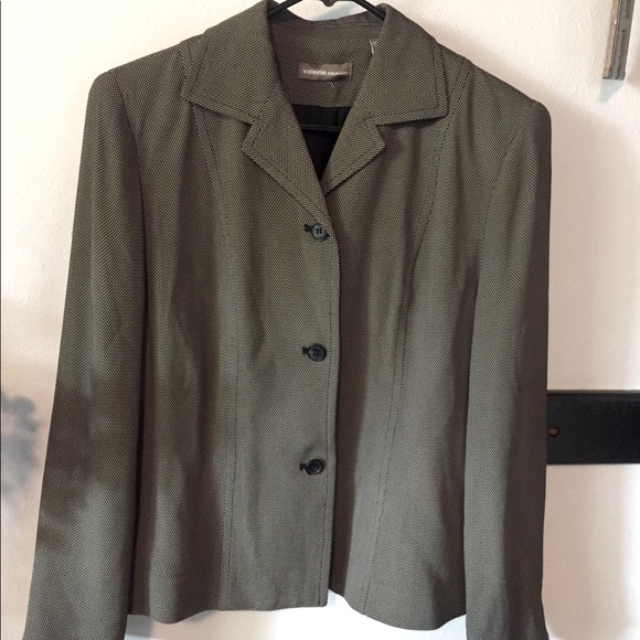 Valerie separates blazer - Picture 1 of 3